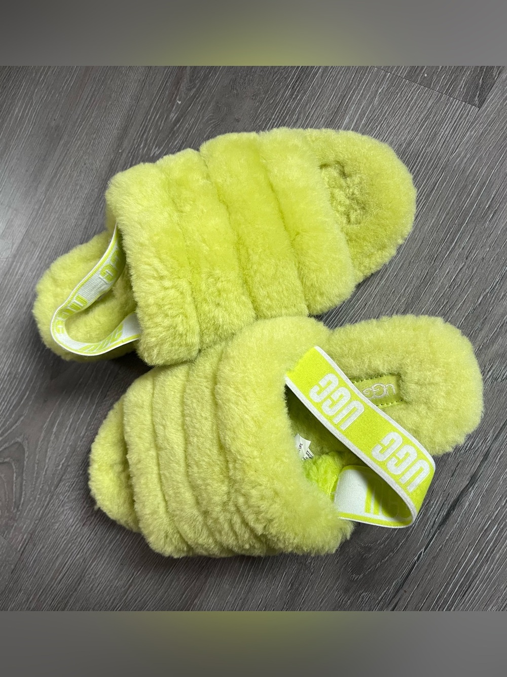 UGG Fluff Yeah Slide - Neon leu lime Fuzzy Slippers